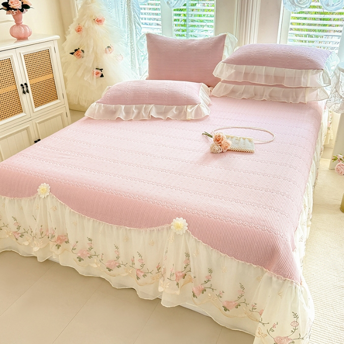 91家纺网 家纺一手货源 找家纺 苏米娜家纺SUMINA 2026新款PE高分子弯边工艺床裙款凉席三件套-可心 可心-粉黛 