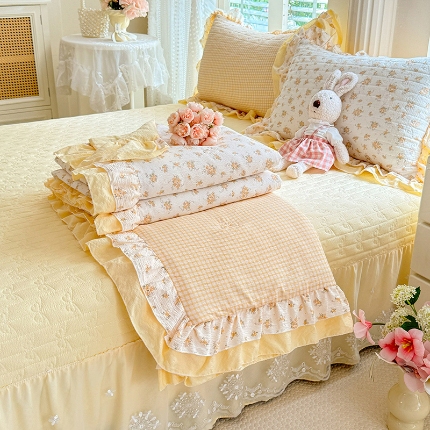 91家纺网 家纺一手货源 找家纺 苏米娜家纺 2026春夏新款超柔云朵棉古法水洗棉床盖款四件套--小清新系列 花开半夏  