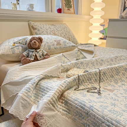 91家纺网 家纺一手货源 找家纺 [91家纺网精选]全棉印花花边款单床盖（第一批）,组合图仅供展示不可下单,萌系乐园,森林小镇,宠物家族,彩色爱心,缤纷乐园,碎花学院
