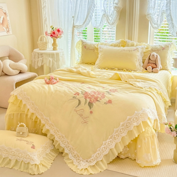 91家纺网 家纺一手货源 找家纺 （总）苏米娜家纺SUMINA 2026韩版亲肤水洗棉公主风床盖款系列-花涧绣梦