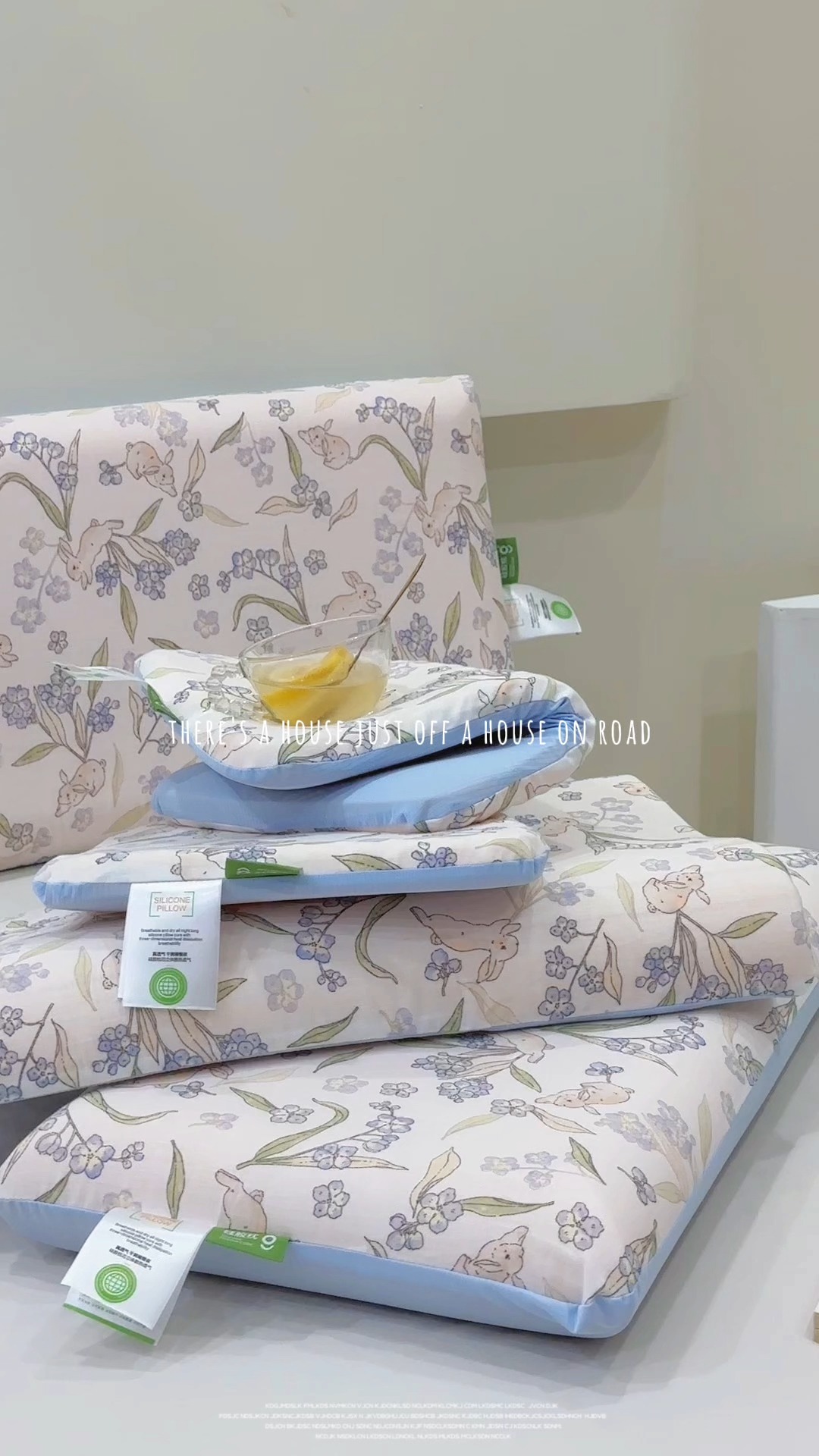 91家纺网 家纺一手货源 找家纺 （总）2026新款 婴儿透气硅胶定型定位枕芯枕头 学生儿童按摩护颈枕芯硅胶透气枕