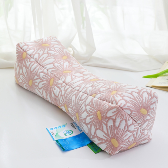 91家纺网 家纺一手货源 找家纺 （总）仁宇枕业 2026新款夏凉冰爽菊花宫廷老虎护颈荞麦枕头枕芯