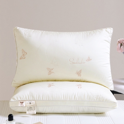 91家纺网 家纺一手货源 找家纺 兴丝露枕芯 全棉刺绣羽丝枕 枕芯 立体双边枕 全棉枕芯 成人枕头