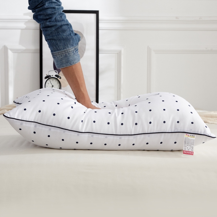 91家纺网 家纺一手货源 找家纺 新品  特价舒适枕 磨毛印花枕芯 羽丝枕 学生枕 高枕48x74cm 高弹舒适枕