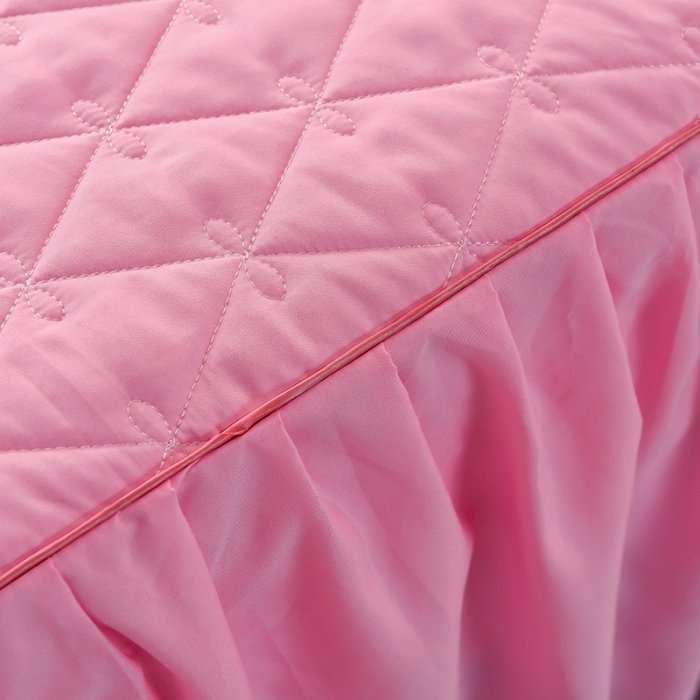 91家纺网 家纺一手货源 找家纺 艾晶美 2018冬款夹棉床裙三件套 丛林烈鸟-粉色