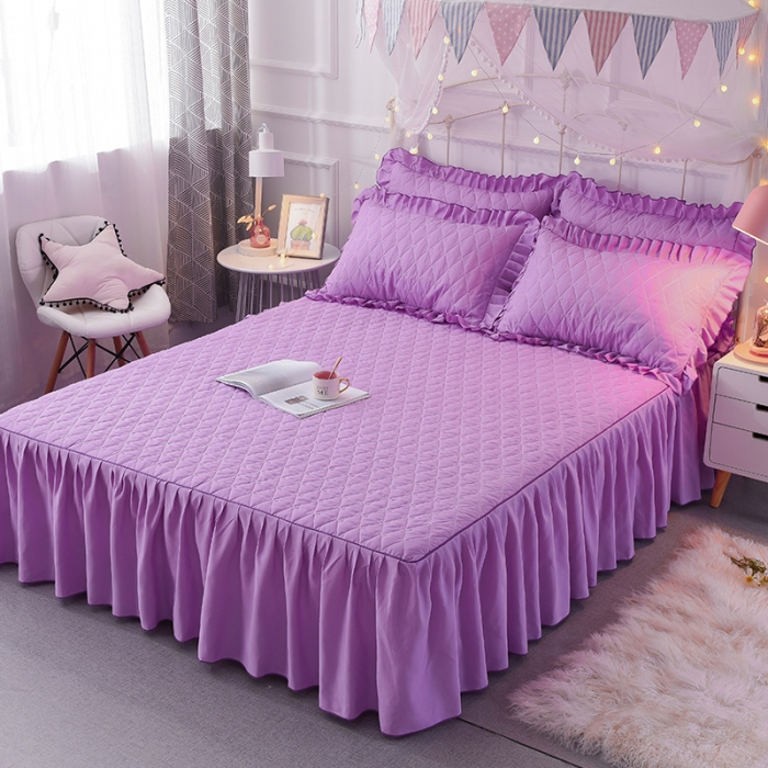 91家纺网 家纺一手货源 找家纺 艾晶美 2018冬款夹棉床裙三件套 丛林烈鸟-紫色