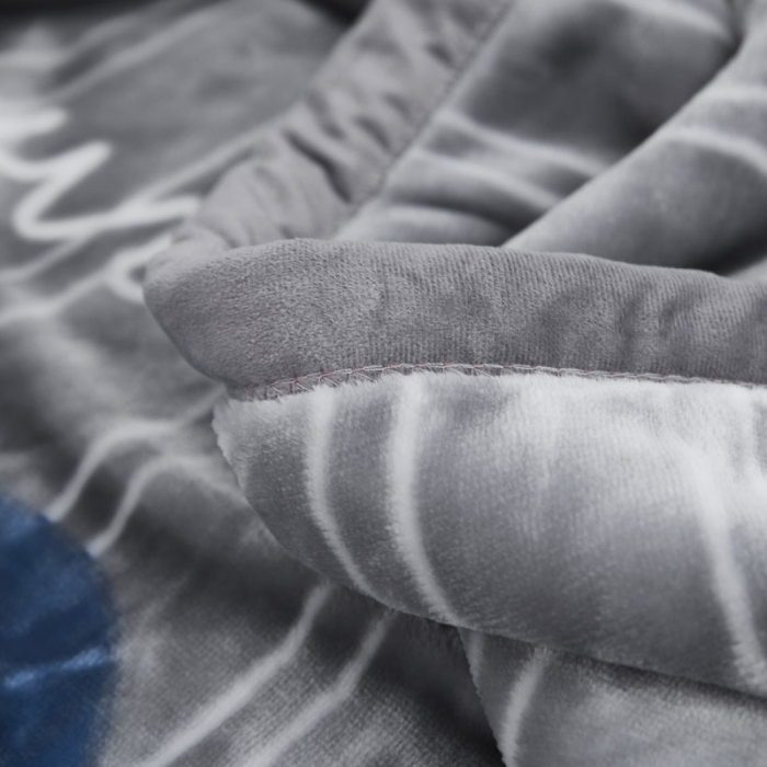 91家纺网 家纺一手货源 找家纺 凯轩毛毛毯毯子 2019新款加厚儿童云毛毯毯子 帽子熊