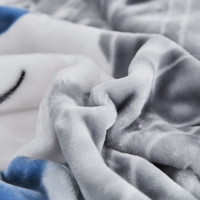 91家纺网 家纺一手货源 找家纺 凯轩毛毛毯毯子 2019新款加厚儿童云毛毯毯子 帽子熊