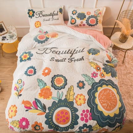 91家纺网 家纺一手货源 找家纺 （总）懒猫家纺 2020新款大版雪花绒四件套床笠款