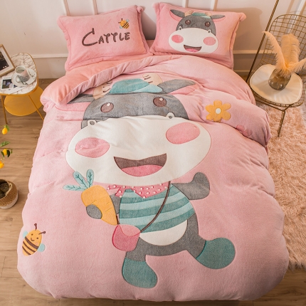 91家纺网 家纺一手货源 找家纺 （总）懒猫家纺 2020新款大版雪花绒四件套床笠款