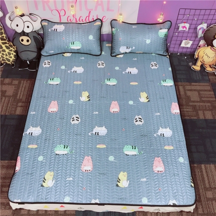 91家纺网 家纺一手货源 找家纺 （总）金爱家家纺 可机洗大版卡通冰丝空调凉席软实拍图1