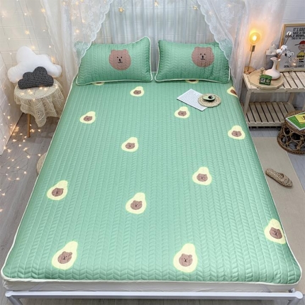 91家纺网 家纺一手货源 找家纺 （总）金爱家家纺 可机洗大版卡通冰丝空调凉席软实拍图1