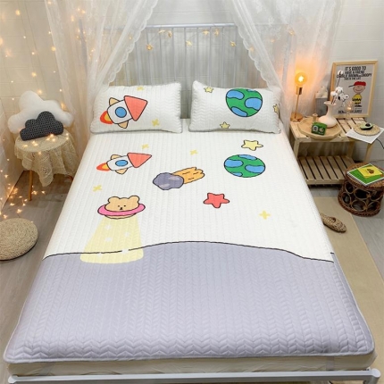 91家纺网 家纺一手货源 找家纺 （总）金爱家家纺 可机洗大版卡通冰丝空调凉席软实拍图1