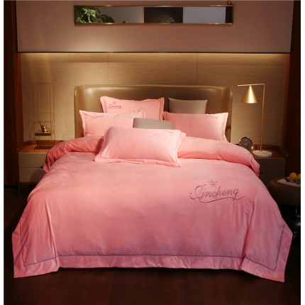 91家纺网 家纺一手货源 找家纺 苹果星家纺 宝宝绒保暖水晶绒法莱绒四件套法兰绒绣花床裙 玉色