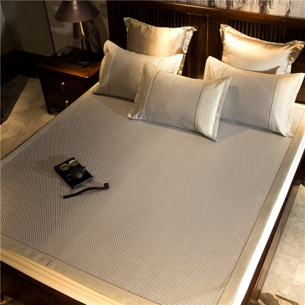 91家纺网 家纺一手货源 找家纺 苹果星家纺  2019新款夏冰藤席 印象灰