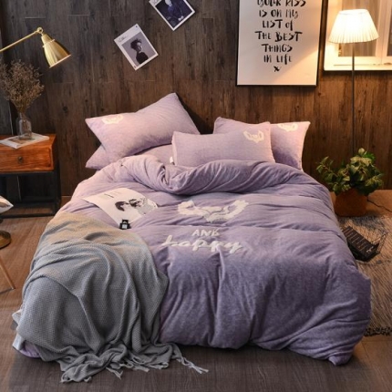 91家纺网 家纺一手货源 找家纺 （总）卡巴伦 肌理纹牛奶绒绣花款系列四件套