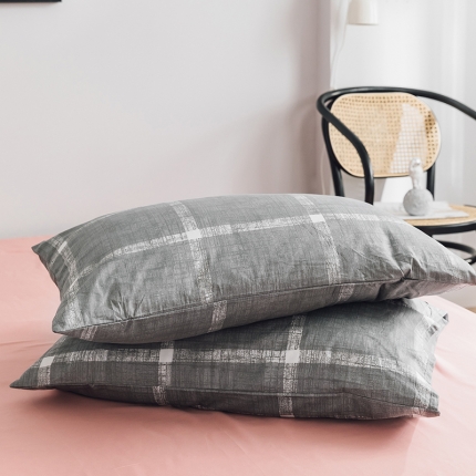 91家纺网 家纺一手货源 找家纺 （总）卡巴伦 2023全棉简约轻奢系列单枕套48*74cm