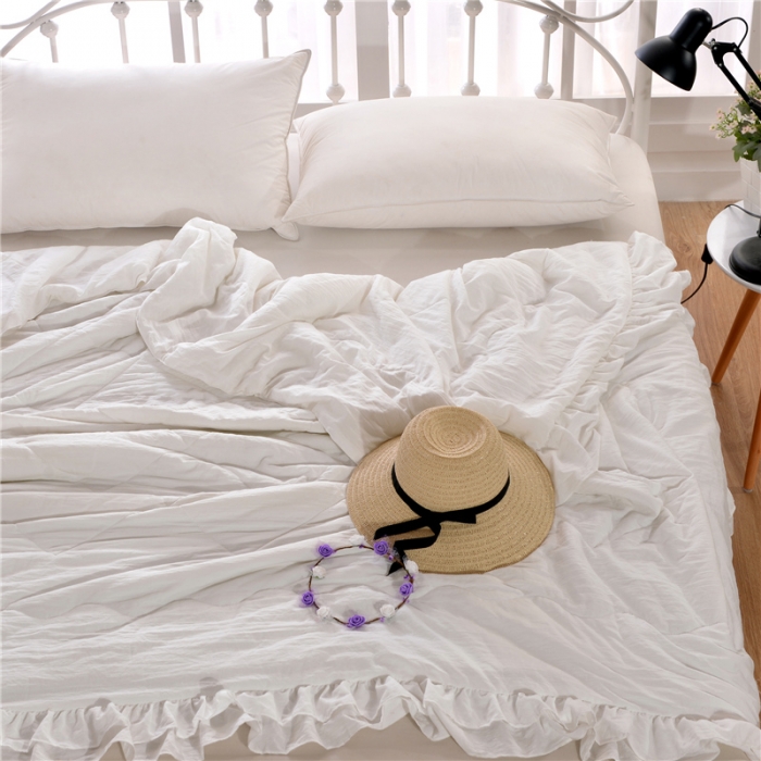 91家纺网 家纺一手货源 找家纺 畅畅家纺 双边荷叶边简约时尚款水洗棉夏被 奶白