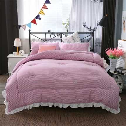 91家纺网 家纺一手货源 找家纺 （总）畅畅家纺 韩版荷叶边时尚小清新条纹水洗棉冬被