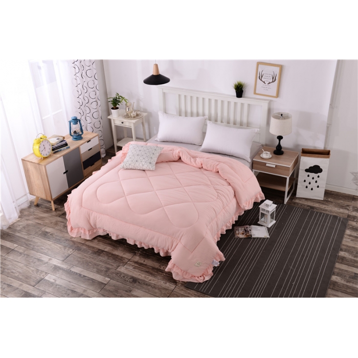 91家纺网 家纺一手货源 找家纺 畅畅家纺 简约时尚双层荷叶边纯色水洗棉冬被  玉色