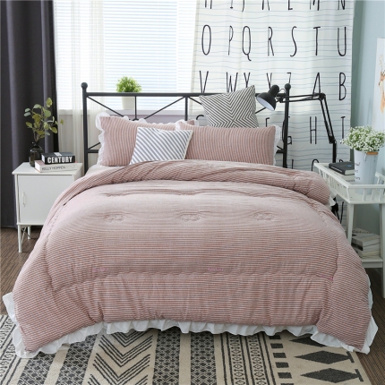 畅畅家纺 韩版荷叶边时尚小清新条纹水洗棉冬被 咖啡色