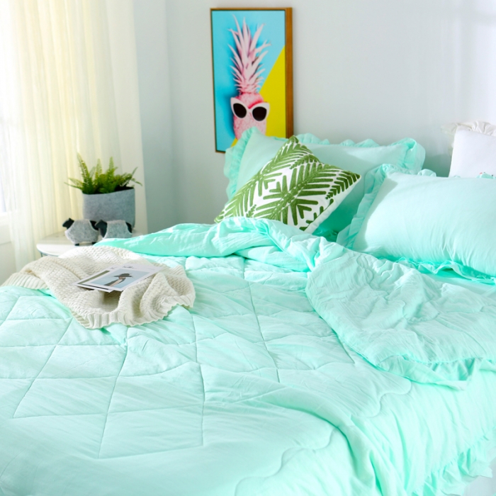 91家纺网 家纺一手货源 找家纺 畅畅家纺 双层荷叶边水洗棉夏被空调被夏凉被可搭配四件套水绿