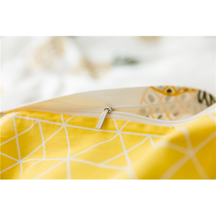 91家纺网 家纺一手货源 找家纺 棉眠 童话13372系列四件套床单款大菠萝