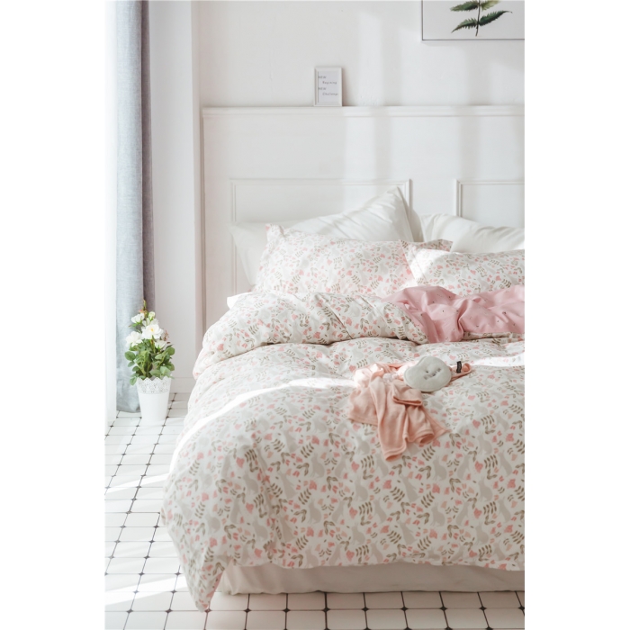 91家纺网 家纺一手货源 找家纺 棉眠 童话13372系列四件套床单款梦琪