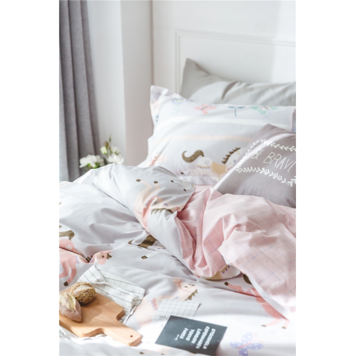 91家纺网 家纺一手货源 找家纺 棉眠 童话13372系列四件套床单款旋转木马