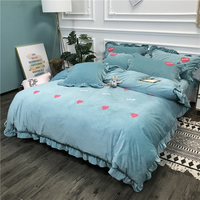 91家纺网 家纺一手货源 找家纺 （总）玛奇朵 2018新款高克重宝宝绒毛巾绣四件套