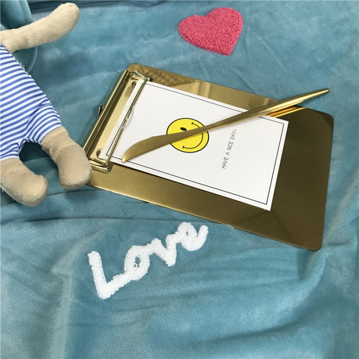 91家纺网 家纺一手货源 找家纺 （总）玛奇朵 2018新款高克重宝宝绒毛巾绣四件套