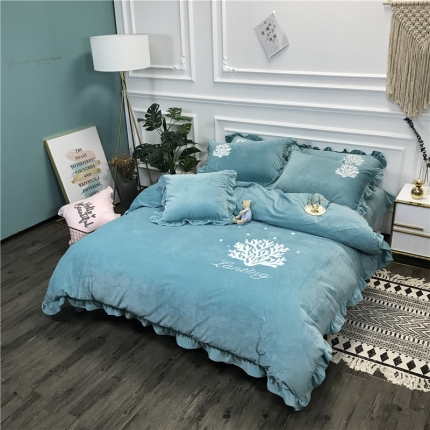 91家纺网 家纺一手货源 找家纺 （总）玛奇朵 2018新款高克重宝宝绒毛巾绣四件套