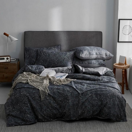 91家纺网 家纺一手货源 找家纺 简宜家居 2019新款13372简约纯棉套件 深夜