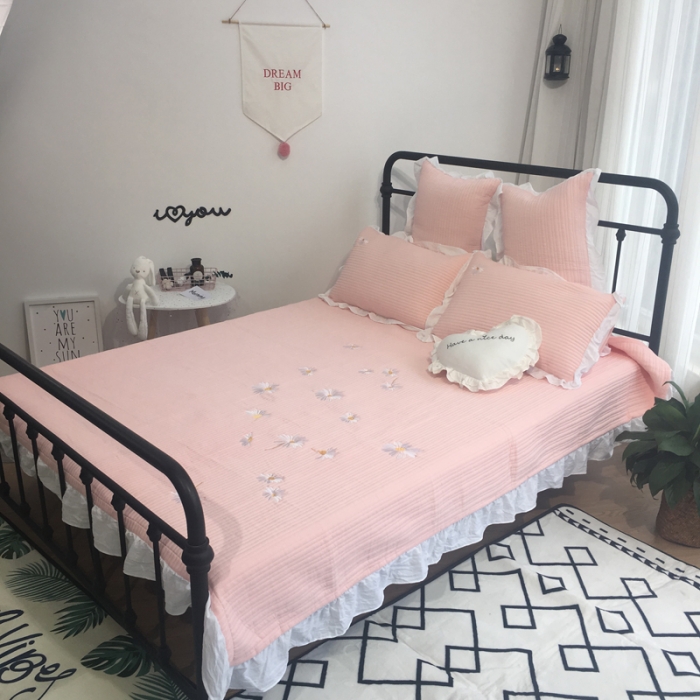 91家纺网 家纺一手货源 找家纺 漫调家纺 韩国床盖三件套小雏菊-粉