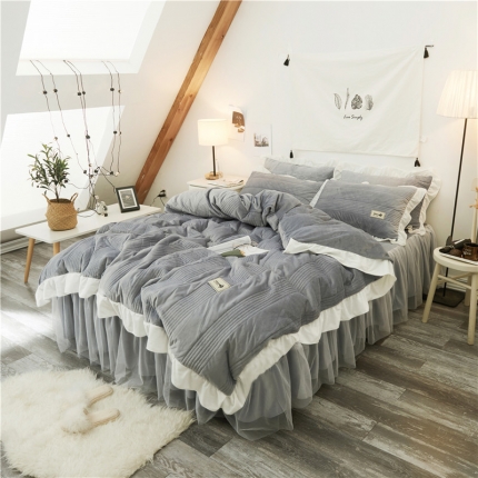 91家纺网 家纺一手货源 找家纺 漫调家纺 2018秋冬夹棉仙女款床裙四件套 银灰色