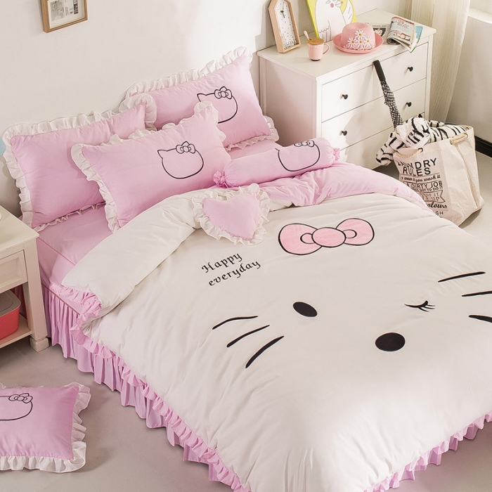 91家纺网 家纺一手货源 找家纺 欧冠家纺 水洗磨毛卡通床裙款四件套 美美猫白