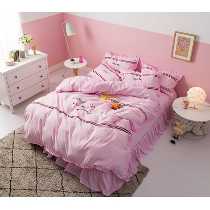 91家纺网 家纺一手货源 找家纺 （总）2018欧冠家纺INS典藏版爆款四件套 床裙款