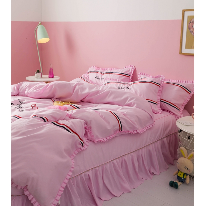 91家纺网 家纺一手货源 找家纺 2018欧冠家纺INS典藏版爆款四件套 床裙款 INS-粉