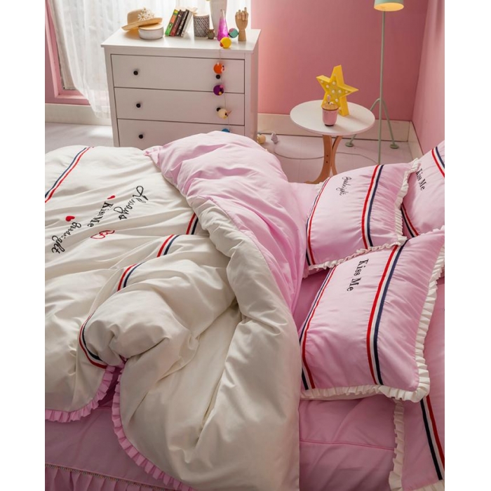 91家纺网 家纺一手货源 找家纺 2018欧冠家纺INS典藏版爆款四件套 床裙款 INS-粉白