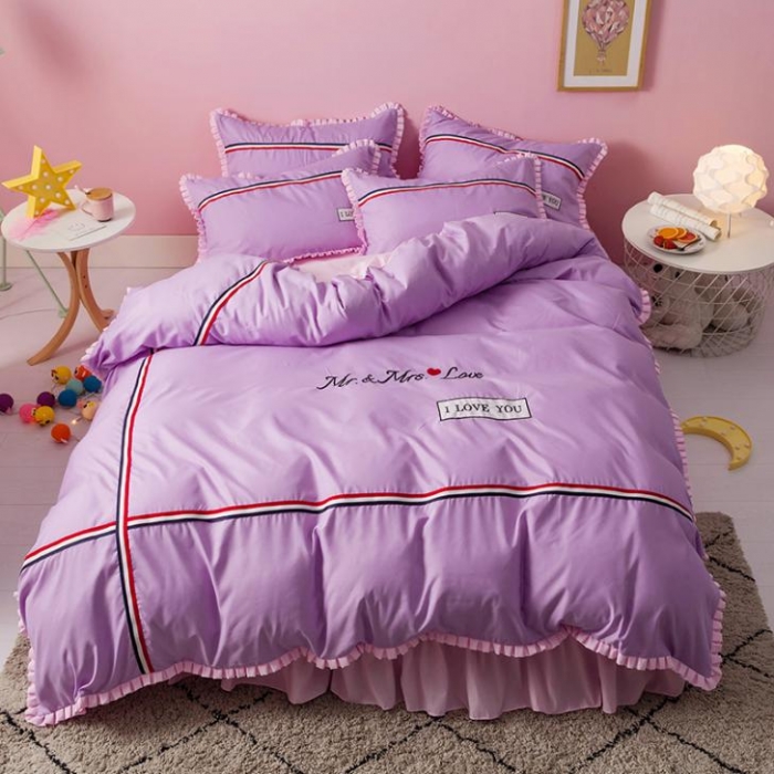 91家纺网 家纺一手货源 找家纺 2018欧冠家纺INS典藏版爆款四件套床裙款 love-紫粉