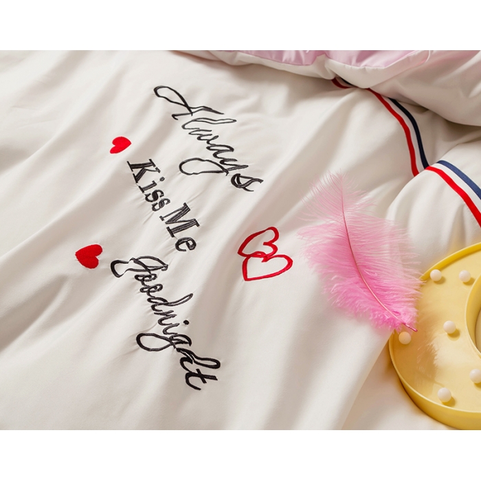 91家纺网 家纺一手货源 找家纺 （总）2018欧冠家纺INS典藏版爆款四件套 床单款