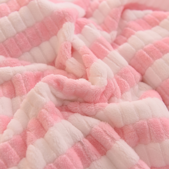 91家纺网 家纺一手货源 找家纺 欧冠家纺 2018新品阳光暖绒系列 粉