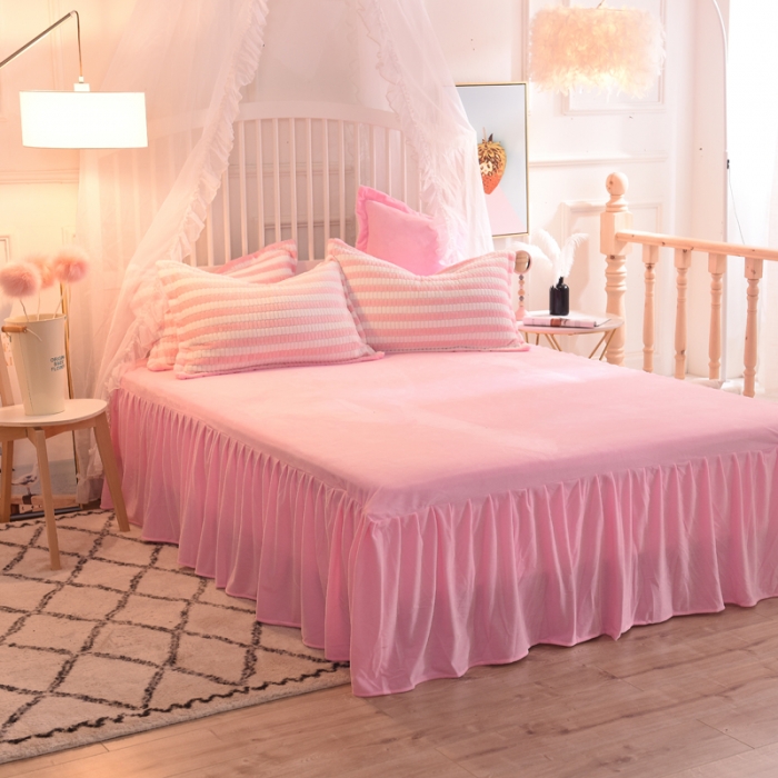 91家纺网 家纺一手货源 找家纺 欧冠家纺 2018新品阳光暖绒系列 粉