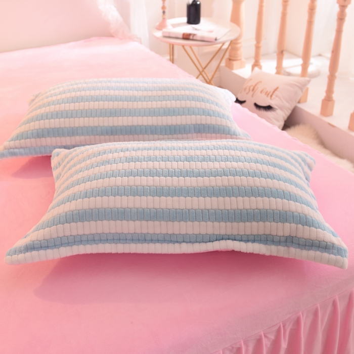 91家纺网 家纺一手货源 找家纺 欧冠家纺 2018新品阳光暖绒系列 蓝