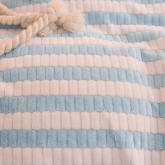 91家纺网 家纺一手货源 找家纺 欧冠家纺 2018新品阳光暖绒系列 蓝