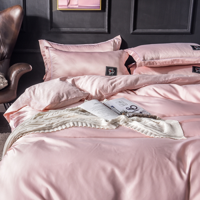 91家纺网 家纺一手货源 找家纺 欧冠 2019新款水洗真丝贴布绣四件套 床单款 玉色