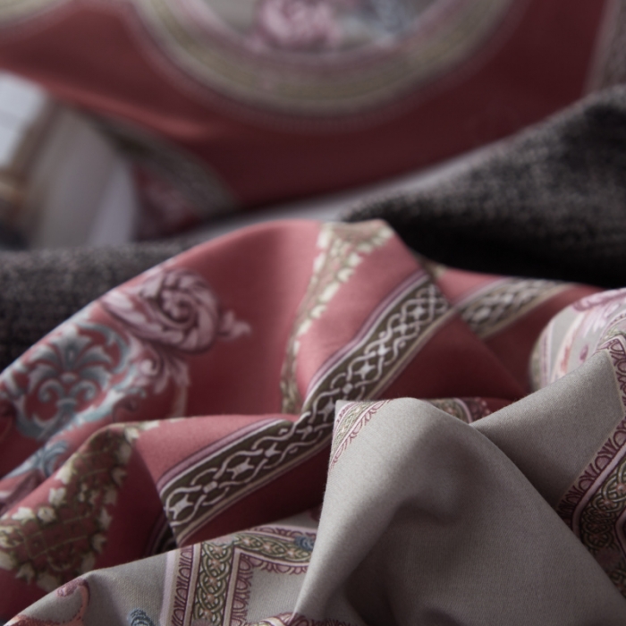 91家纺网 家纺一手货源 找家纺 棉生活 高端系列60长绒棉四件套床单款慕斯-红