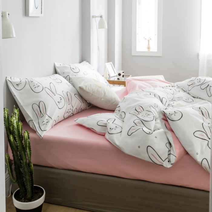 91家纺网 家纺一手货源 找家纺 棉生活 2019新款13372萌系小清新四件套床单款可爱小兔