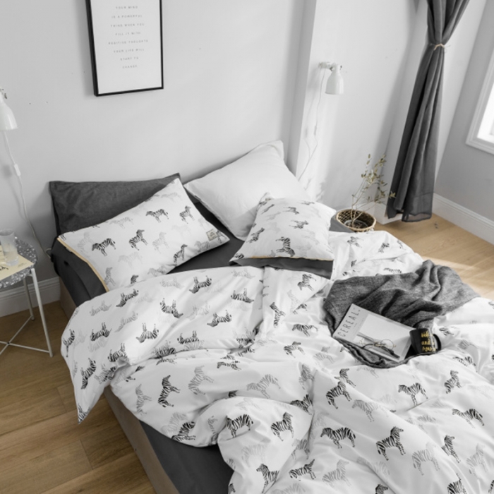 91家纺网 家纺一手货源 找家纺 棉生活 2019新款轻奢简约系列四件套 斑马