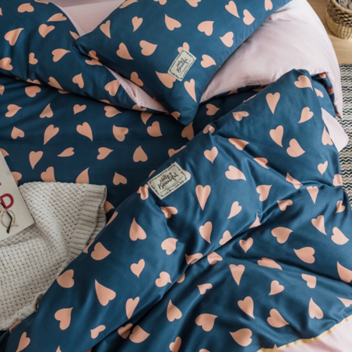 91家纺网 家纺一手货源 找家纺 棉生活 2019新款轻奢简约系列四件套 甜心